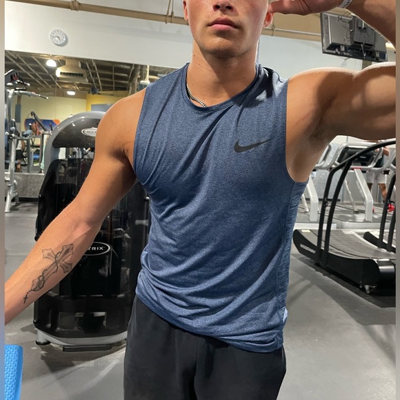 NIKE PRO MEN TEAM UNIFORM TANK TOP SHIRT SLEEVELESS BV5629 DRI FIT SLIM ATHLETE - Picture 5 of 16